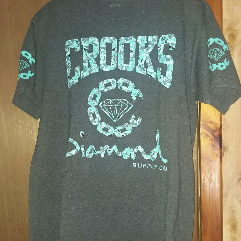 Mens t shirt
